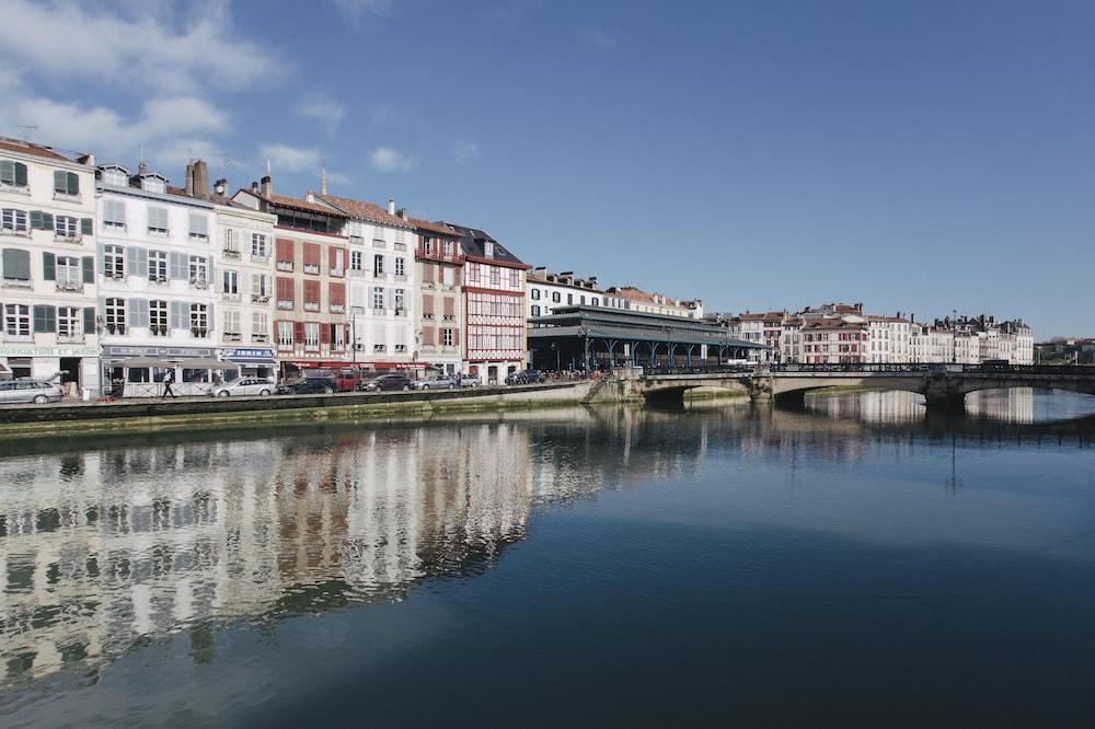 Hotel Mercure Bayonne Centre Le Grand Hotel Exterior foto