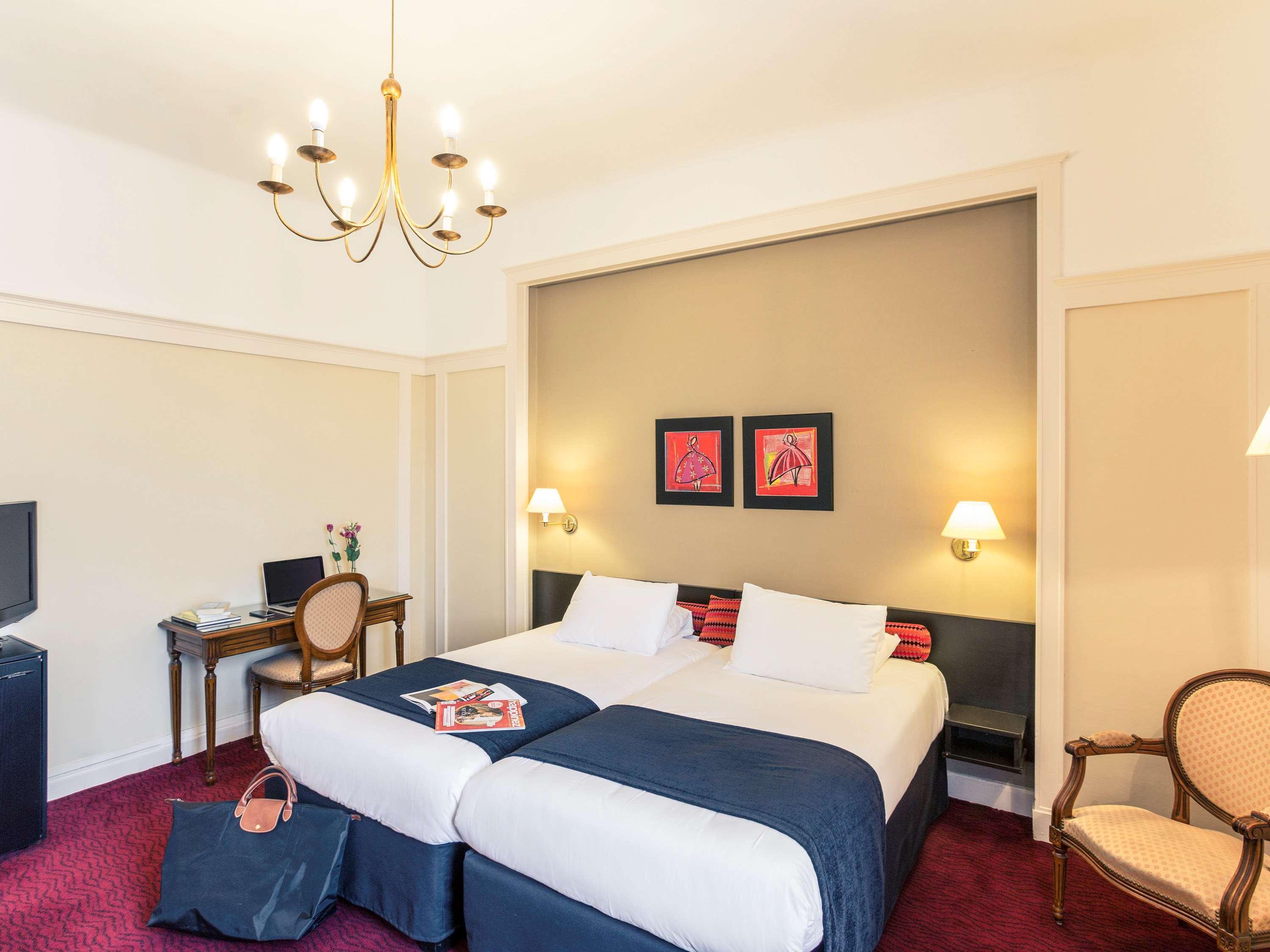 Hotel Mercure Bayonne Centre Le Grand Hotel Exterior foto